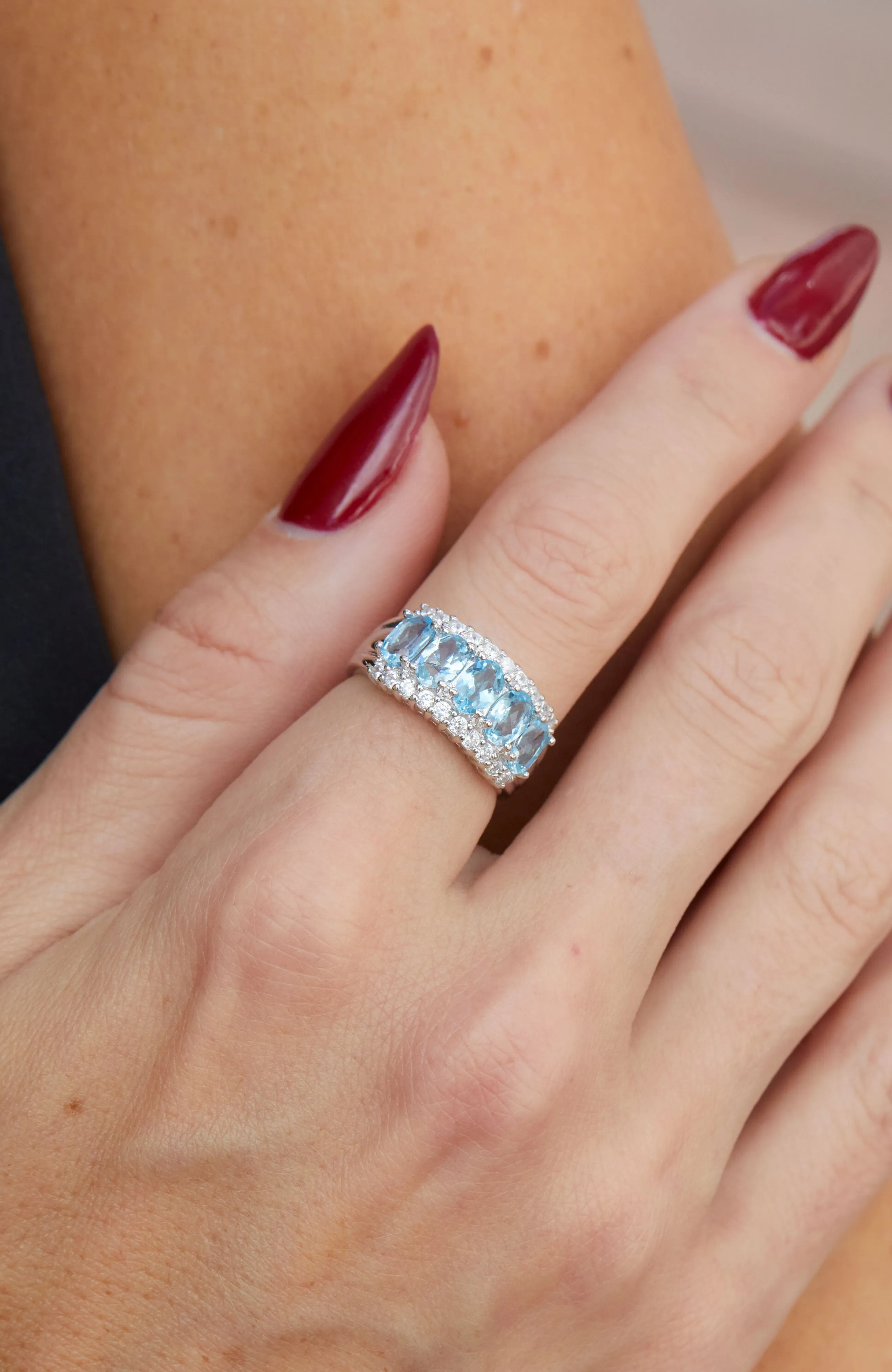 .925 STERLING SILVER 3.00ct BLUE TOPAZ RING