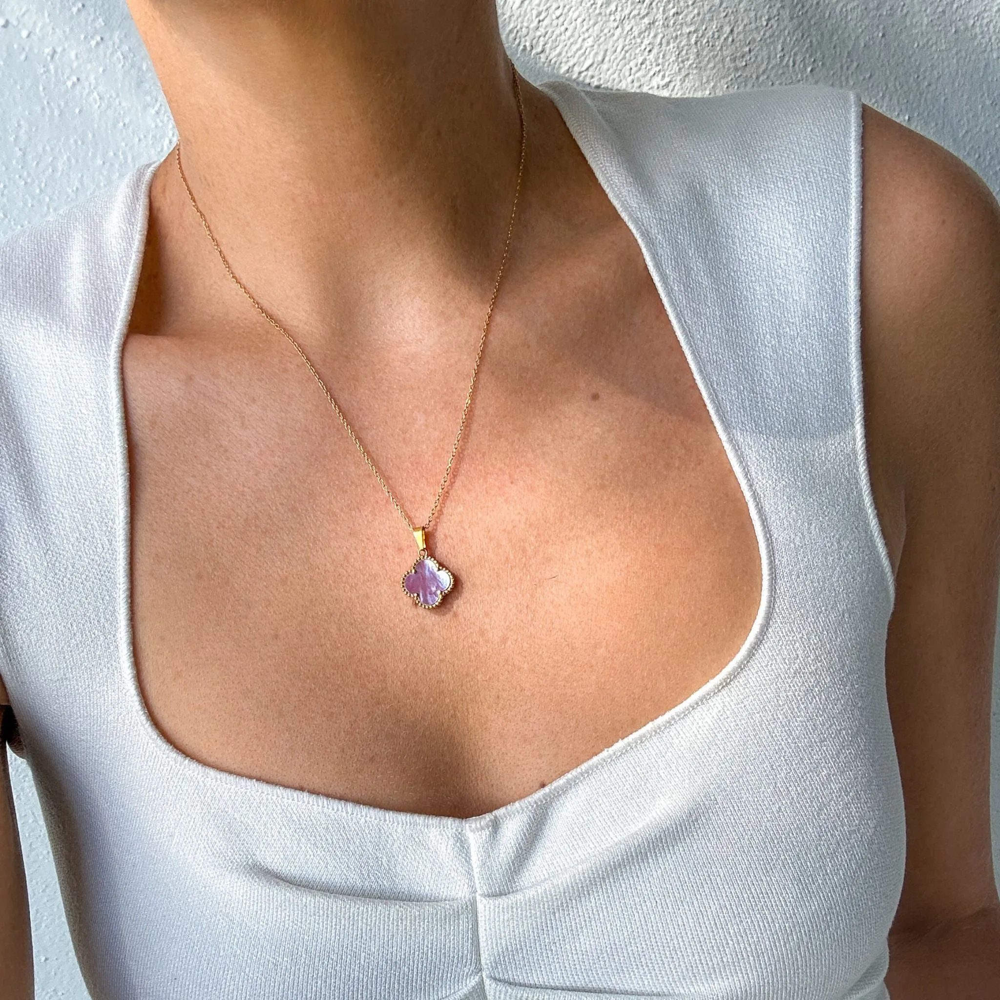 Adornia Pink Quatrefoil Necklace gold