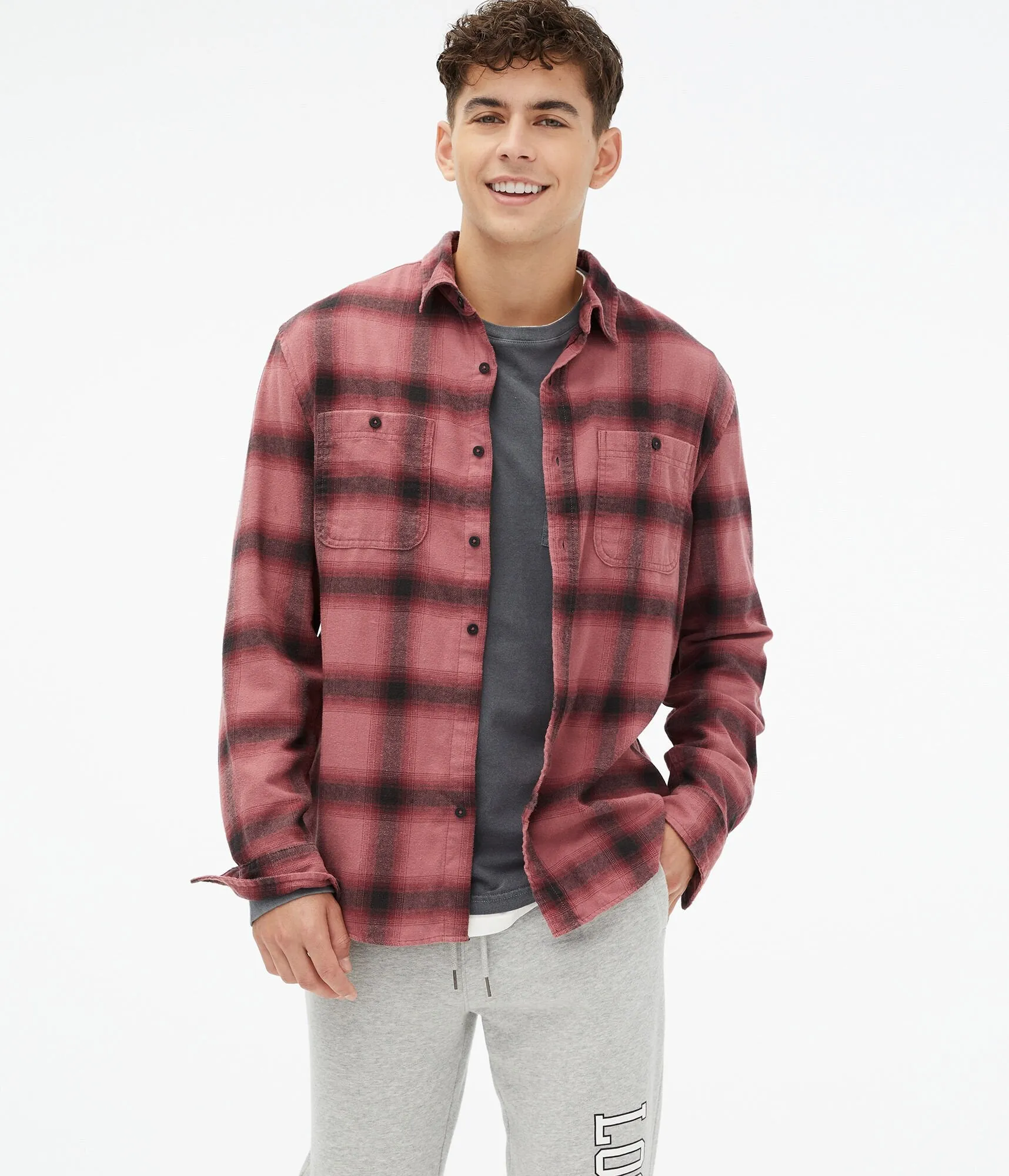Aeropostale Men's Long Sleeve Relaxed Plaid Flannel Button-Down Shirt