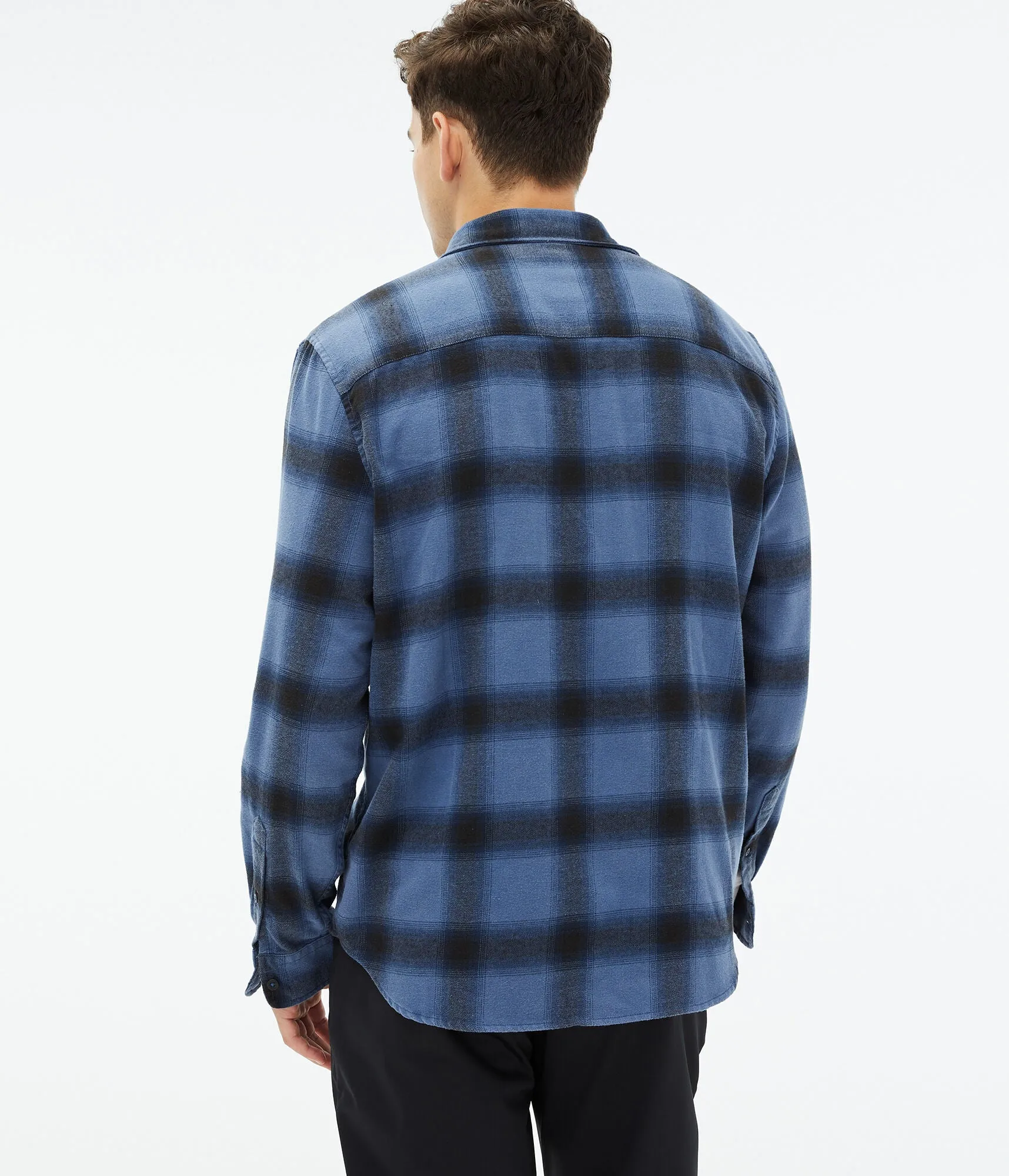 Aeropostale Men's Long Sleeve Relaxed Plaid Flannel Button-Down Shirt