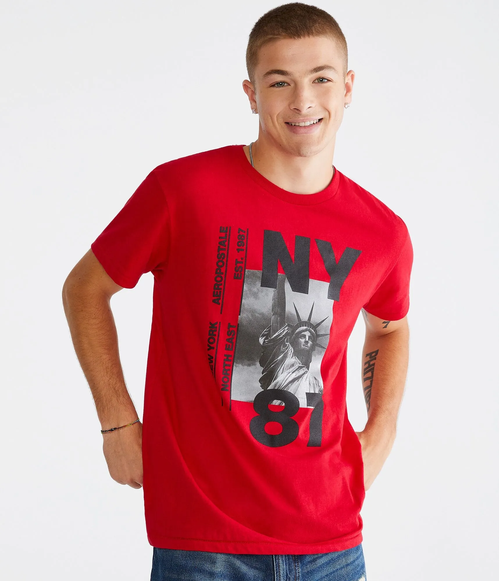 Aeropostale Men's Statue Of Liberty Graphic Tee