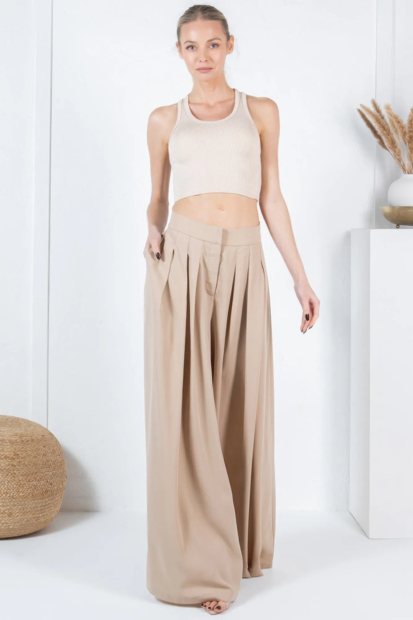 FASHNZFAB Women's Large Hem Wide Leg Pleated Solid Pants