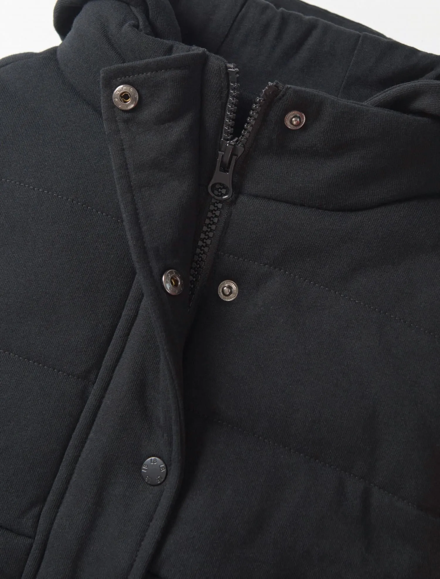 Hooded Puffer Vest In Black