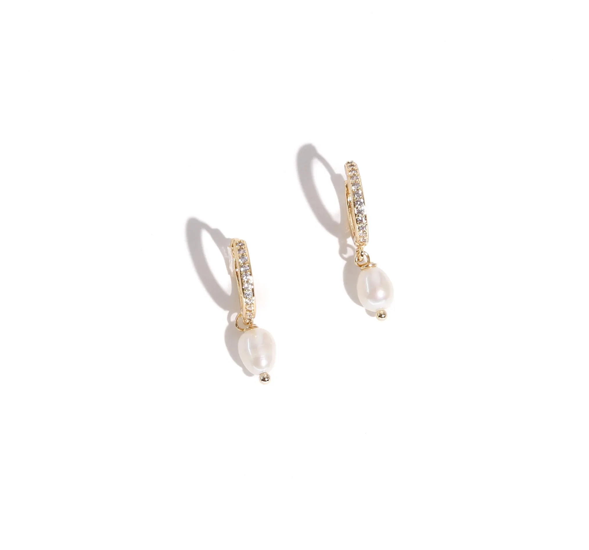 Layla Pearl Drop Earrings