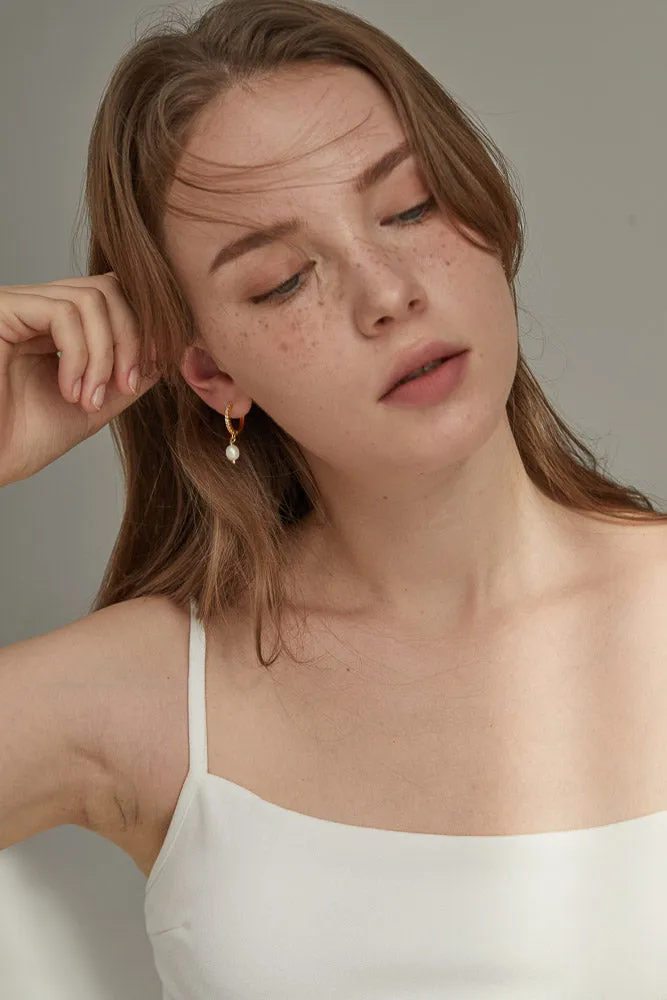 Layla Pearl Drop Earrings
