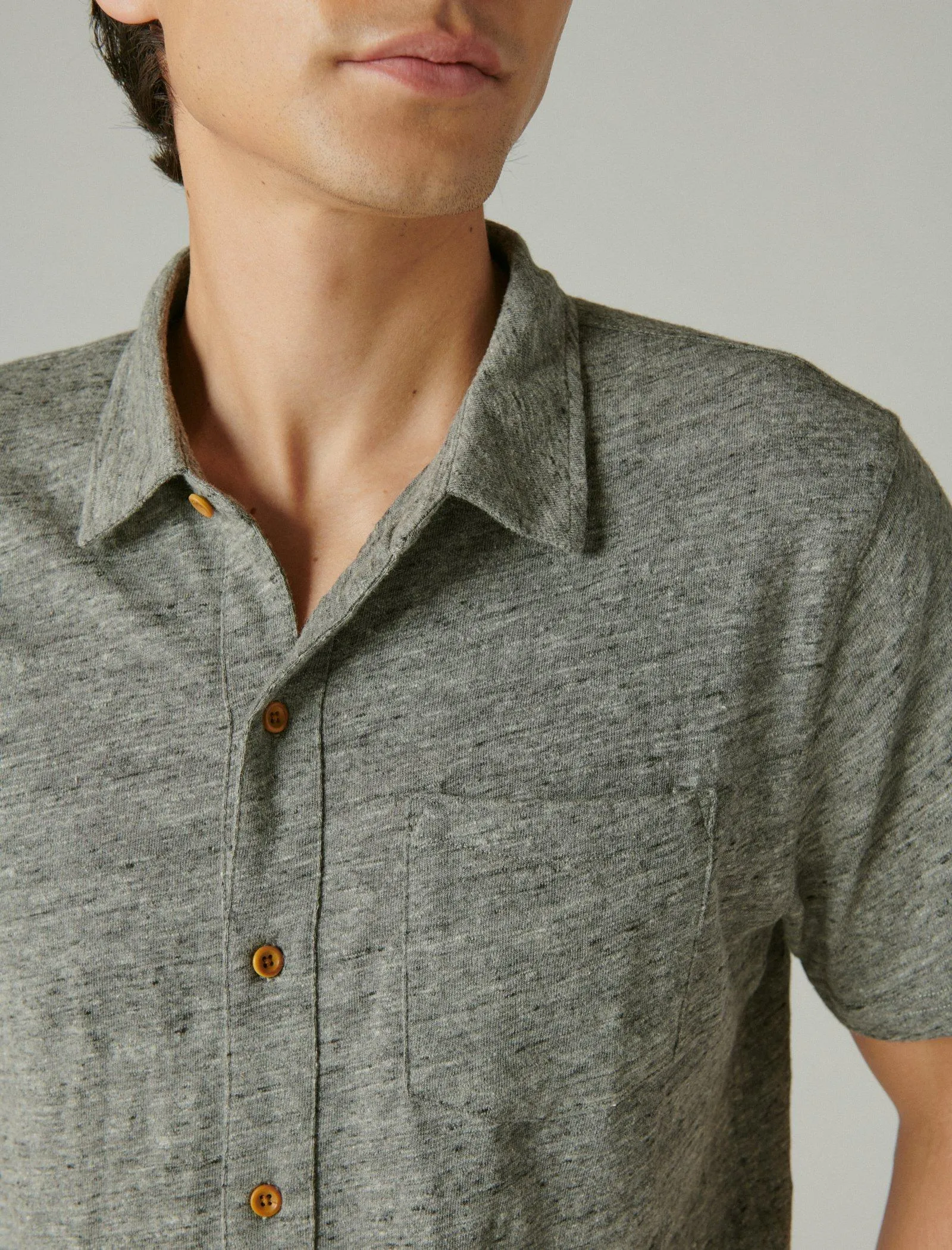 Lucky Brand Men's Linen Short Sleeve Button Up Shirt