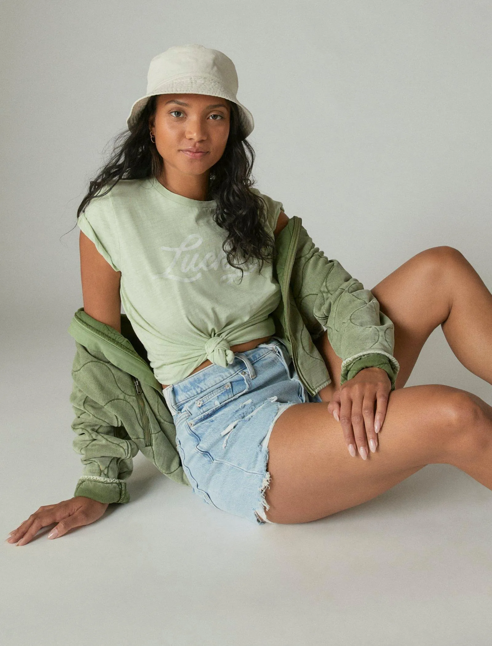 Lucky Brand Womens Lucky Script Classic Crew Tee