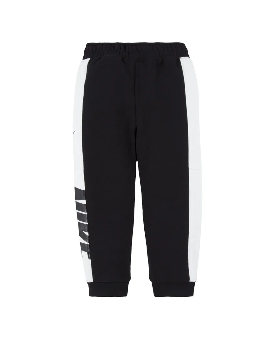 Nike Logo Jogger Pant