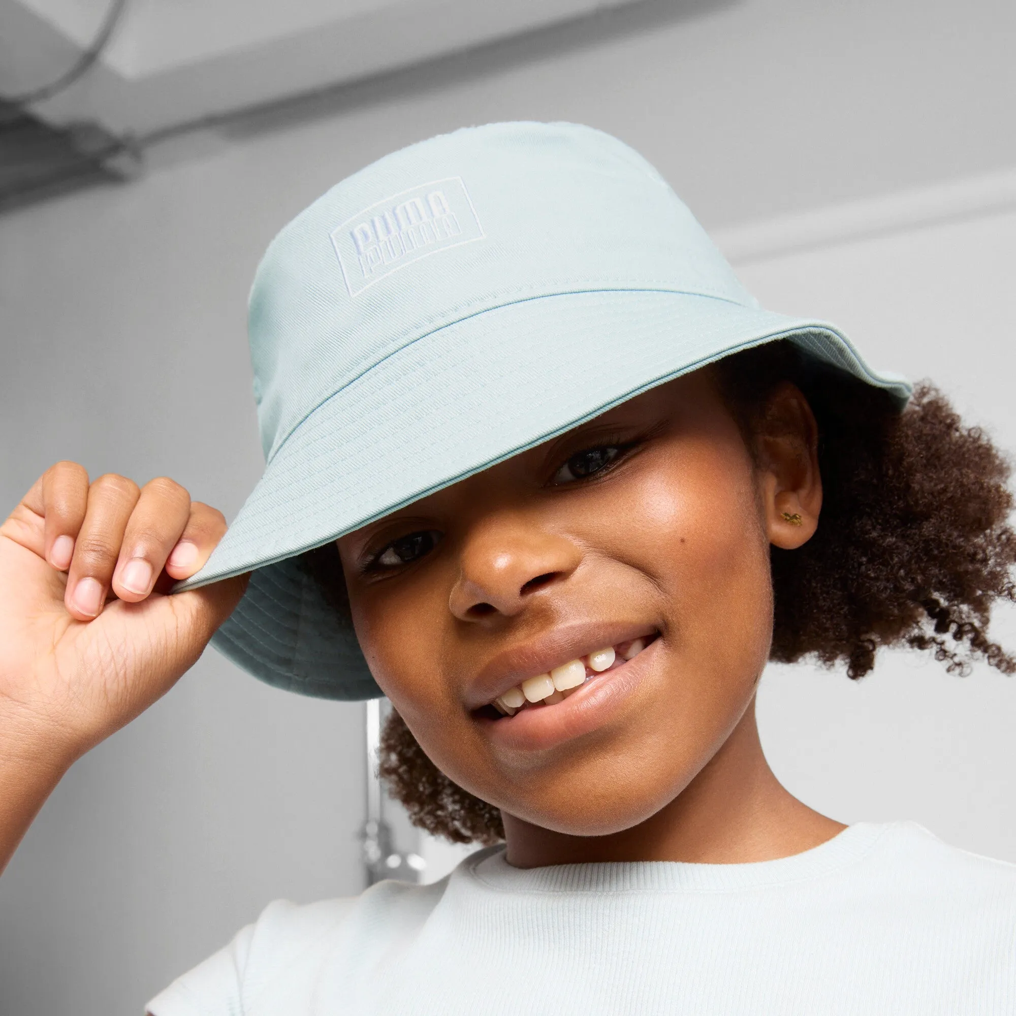 PUMA Big Kids' Mirror Logo Bucket Hat