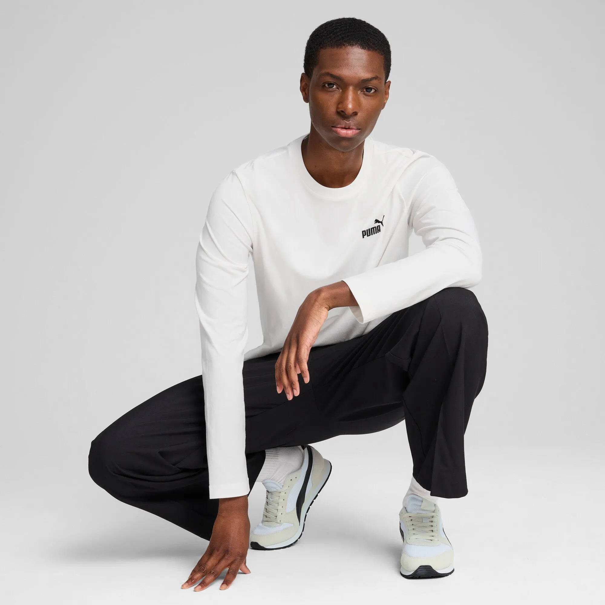 PUMA Men's Essentials No. 1 Logo Long Sleeve Tee