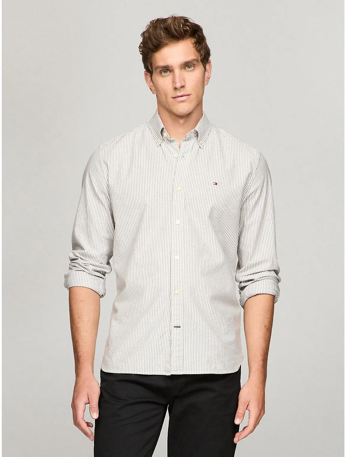 Tommy Hilfiger Men's Regular Fit Stripe Stretch Oxford Shirt