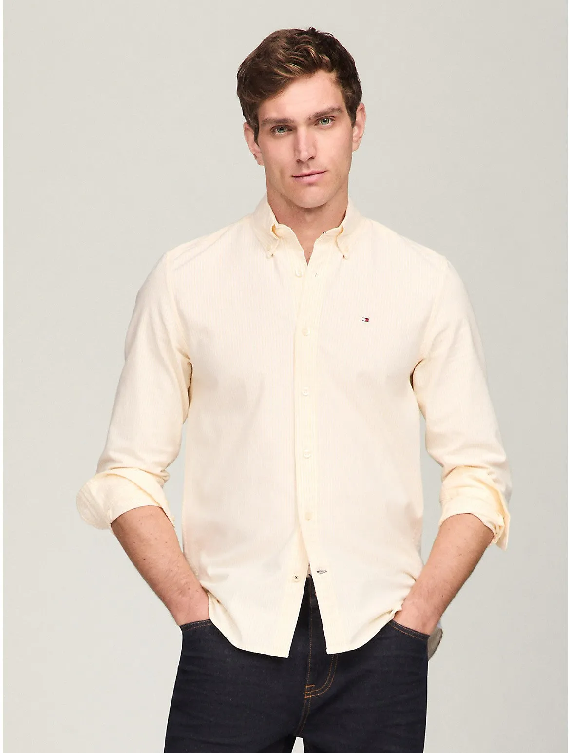 Tommy Hilfiger Men's Regular Fit Stripe Stretch Oxford Shirt